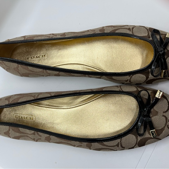 Coach signature ballet flats - excellent condition - size 11 - Picture 2 of 4